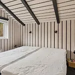 Lovely With Sauna And Peace 度假居 *