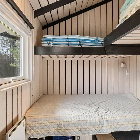 Lovely With Sauna And Peace
