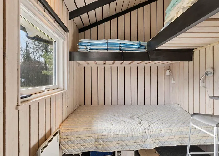 Lovely With Sauna And Peace